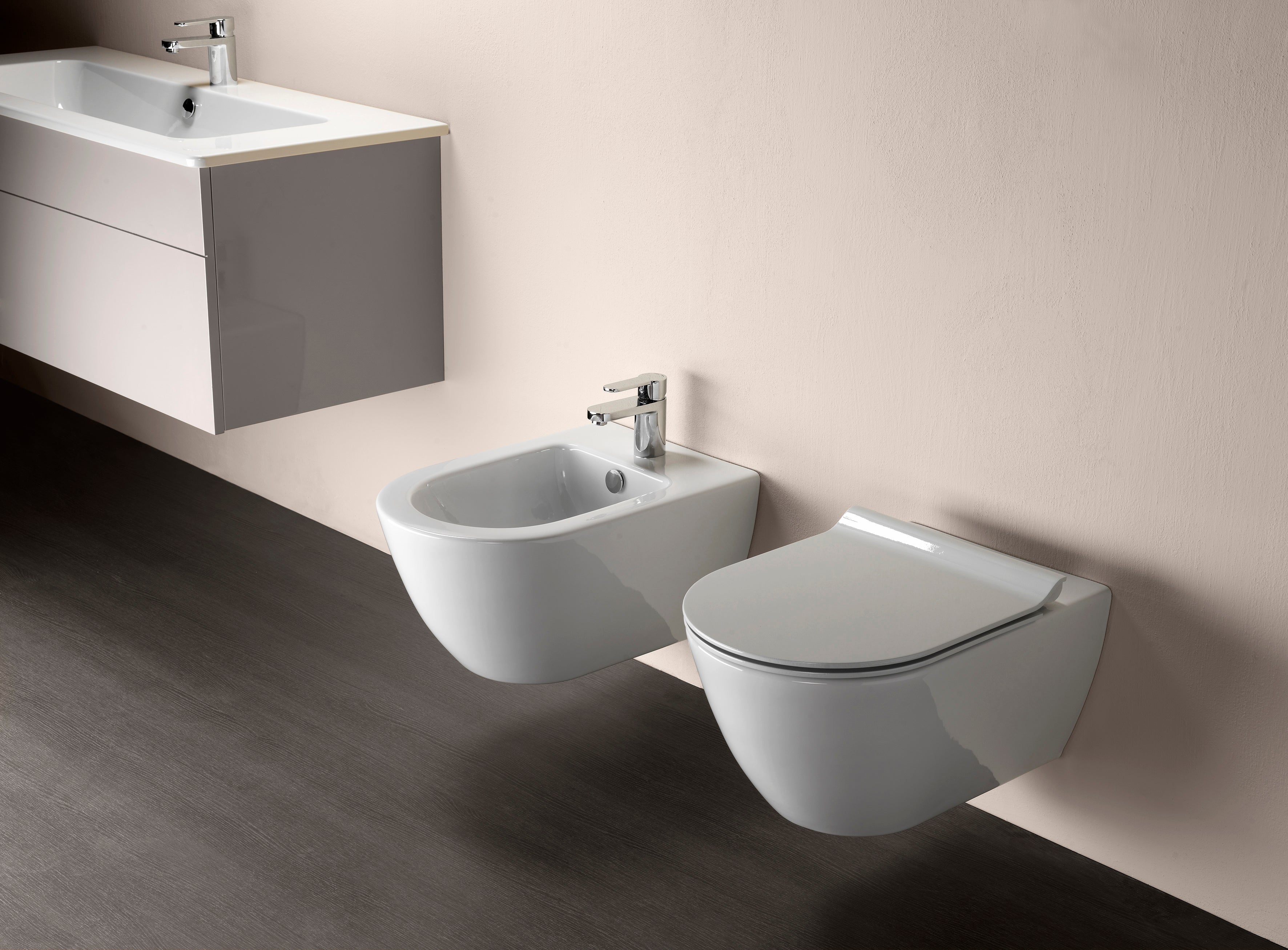 WC installazione a sospensione CM55x36 con sistema di scarico Swirflush - DOMUS