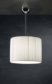 Lampadario con paralume in tessuto