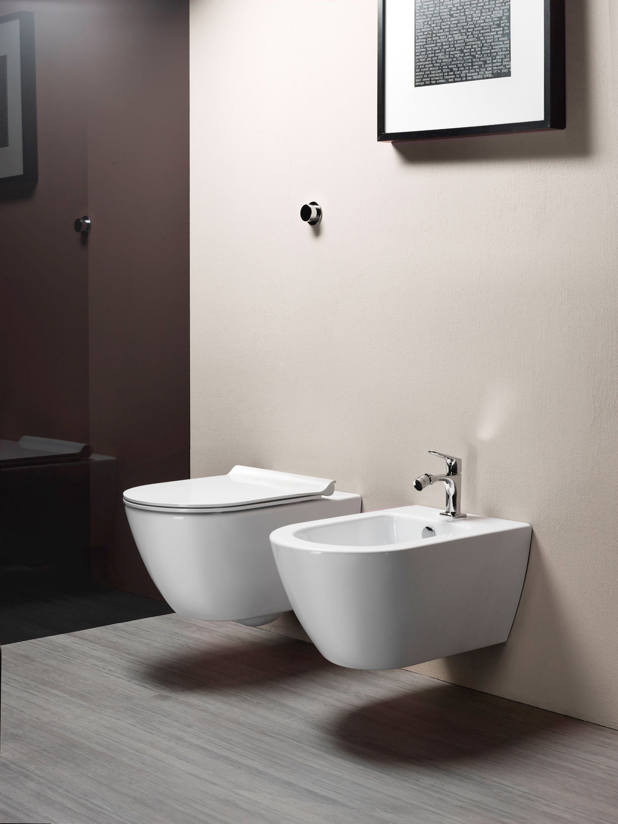 WC installazione a sospensione CM55x36 con sistema di scarico Swirflush - DOMUS